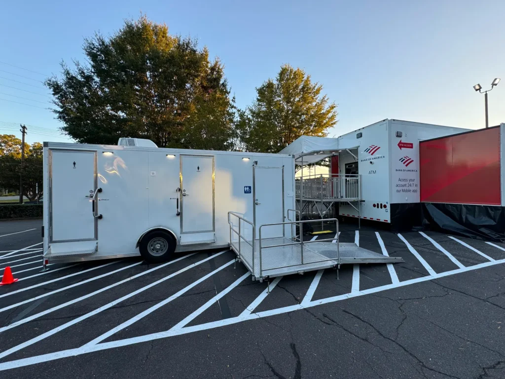 Regal Restroom Rentals Gallery 3