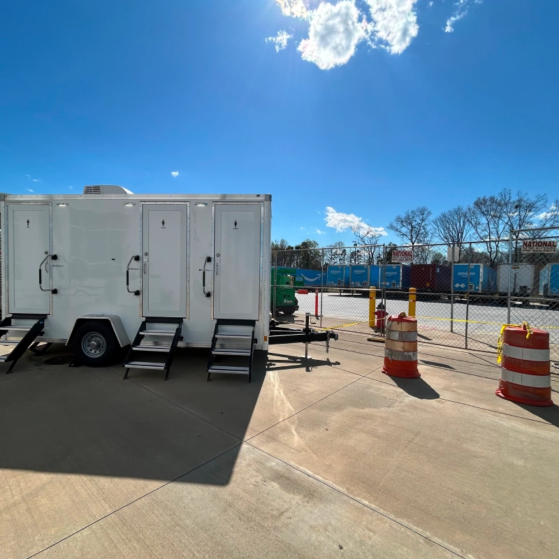 construction site restroom rental